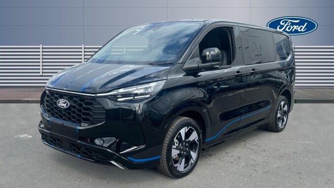 Ford Transit Custom 320 L1 Petrol Fwd 2.5 PHEV 232ps H1 Double Cab Van Sport Auto [NI] - Image 7